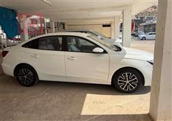MG 5 Plus